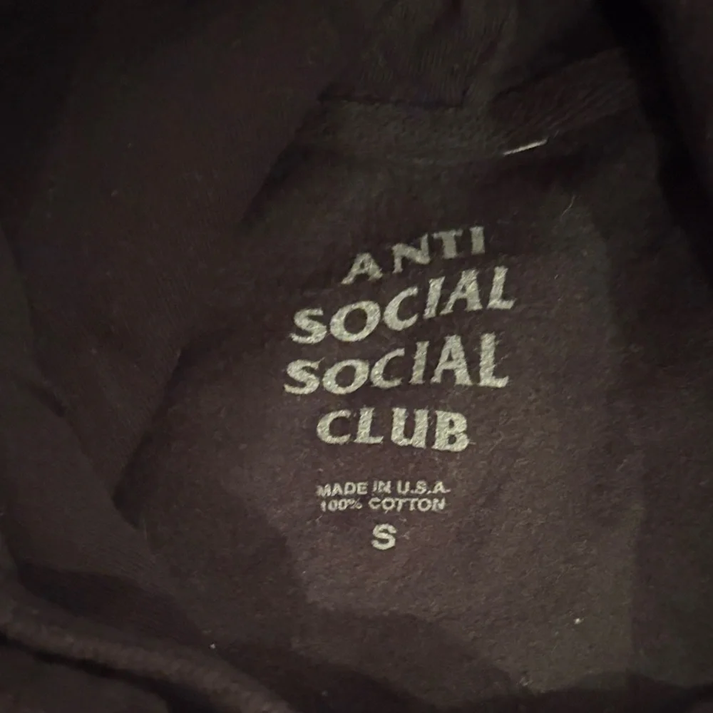 Antisocial social club - Picture 4 of 4